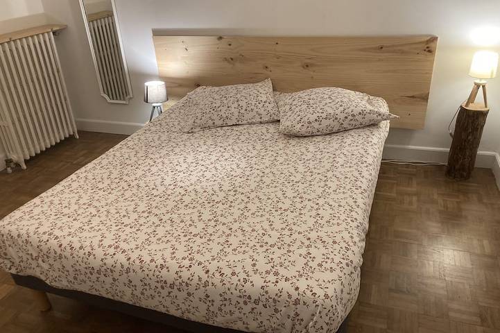 Appartement entier, Rez De Chaussee De Villa Avec Piscine Park Gratuit Et Terrain De Pétanque in Aix-en-Provence, Côte méditerranéenne (France)