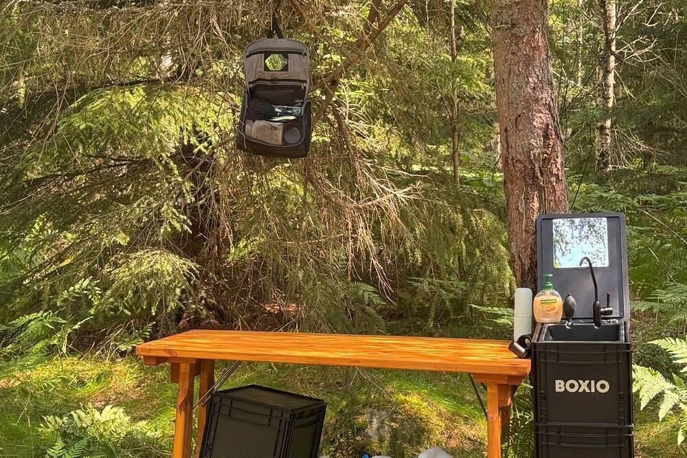 Natur pur im Tipi “Skogsanda”– Dein Rückzugsort in Schwedens Wildnis in Värmland
