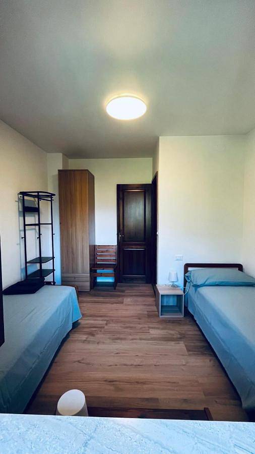 Gîte pour 5 personnes, avec vue ainsi que vue sur le lac et terrasse à Venzone - 4