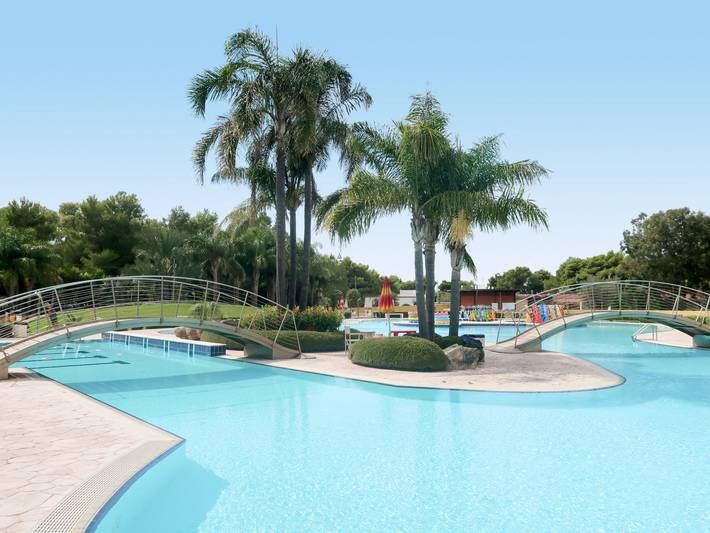 Location de vacances pour 5 personnes, avec jardin et terrasse, animaux acceptés à Gallipoli - 2