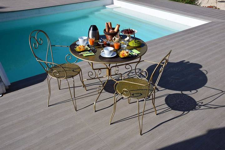 Chambre d’hôte pour 2 personnes, avec piscine ainsi que jacuzzi et terrasse en Ardèche - 3