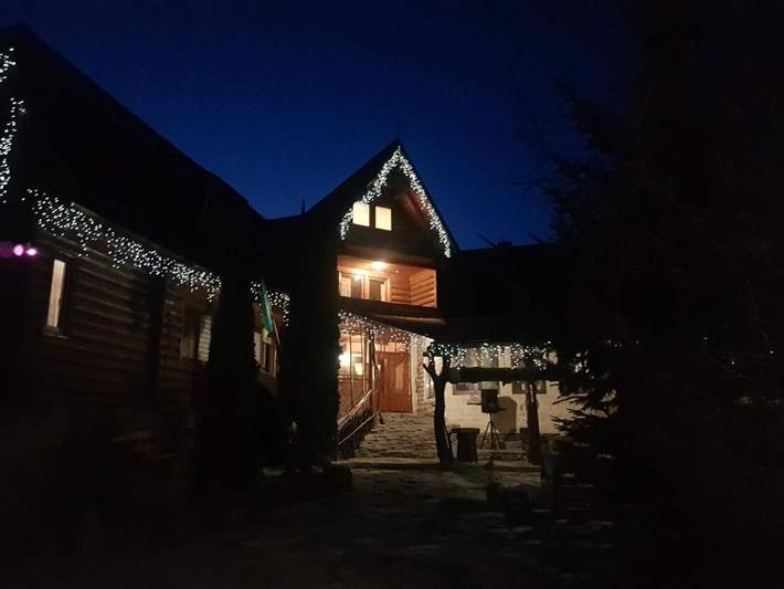 Hôtel pour 2 personnes, avec Terrasse ainsi que Jardin et Sauna dans Bukovel
