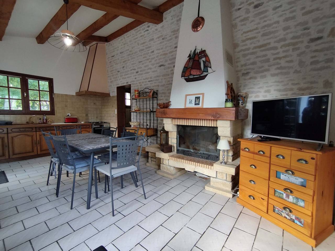 Casa tradicional cerca de la playa, jardín y terraza in Saint-Denis-d'Oléron, Côte de Beauté