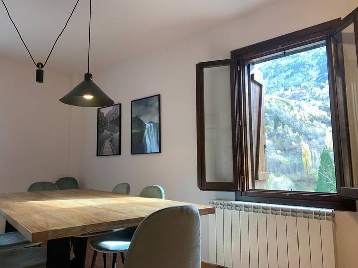 Casa rural para 6 personas, con vistas y balcón en Hoz de Jaca - 4