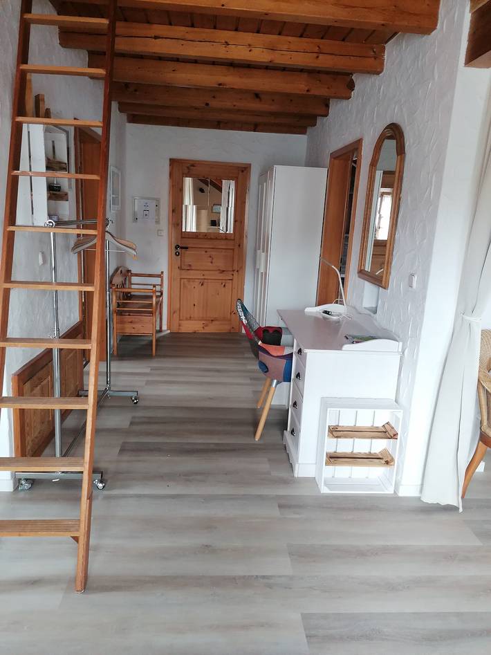 Appartement entier, Appartement 'Emmaus' avec jardin commun et Wi-Fi in Tiefenbronn, Forêt Noire du Nord