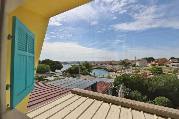 Gîte pour 4 personnes, avec vue et terrasse dans Plage de Carro - 3