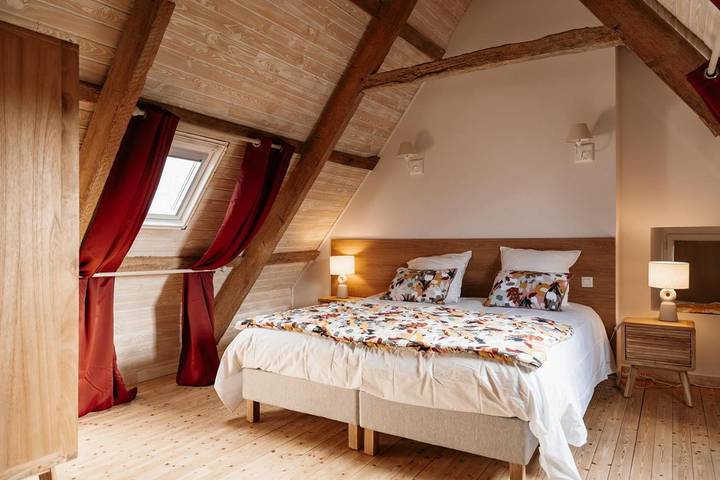 Maison d’hôte pour 4 personnes, avec Jacuzzi et Terrasse ainsi que Jardin et Vue à Pleumeur-Bodou