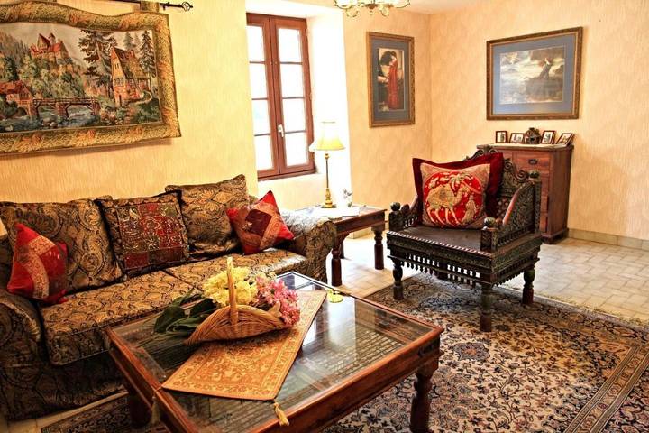 Location de vacances pour 2 personnes, avec jardin et vue à Comblessac