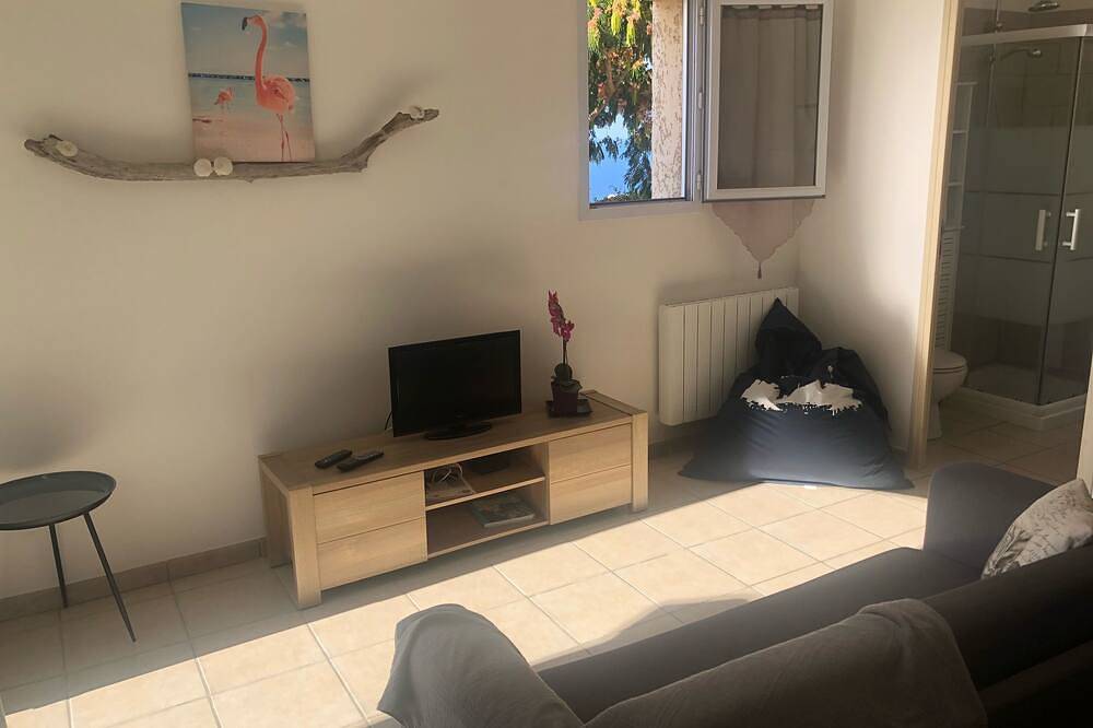 Appartement entier, Location Corse,T2, Haute-Corse, Balagne, Corbara, 2 pers, Calme et repos assurés in Corbara, Région de Calvi
