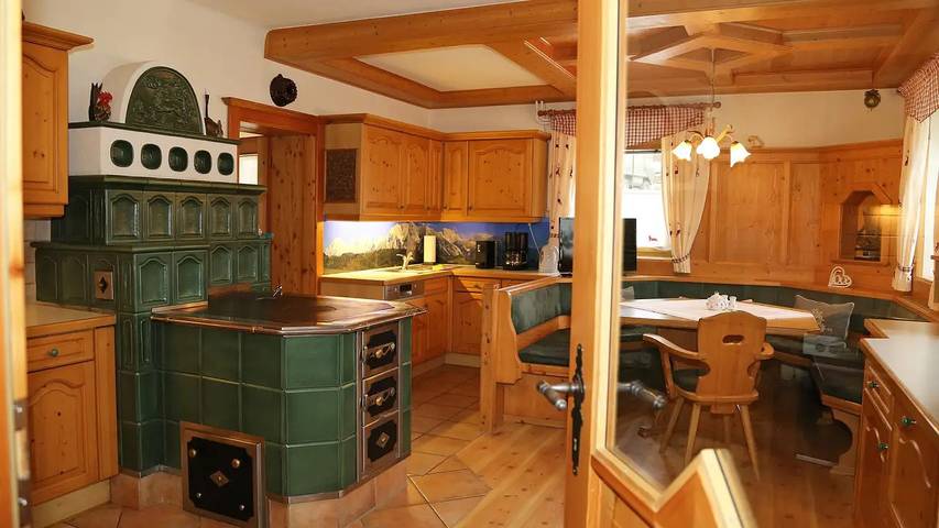 Hütte für 15 Personen, mit Terrasse in Haus - 2