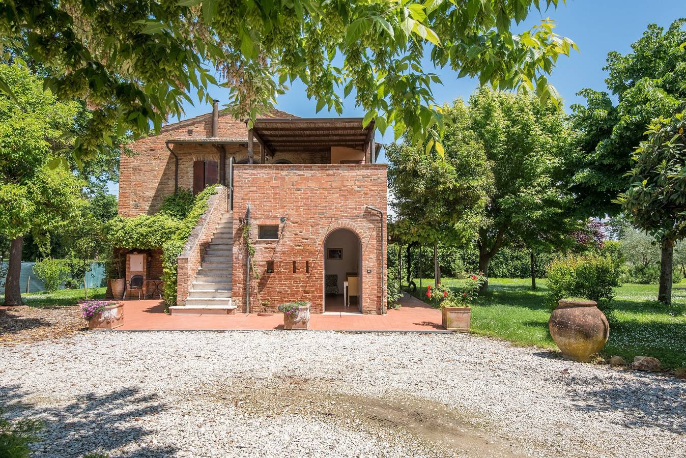 Agriturismo "Il Greppo Fragolino"  giardino in comune in Montepulciano, Chianti