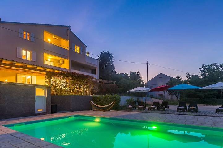 Ferienwohnung für 6 Personen, mit Garten und Balkon - 1