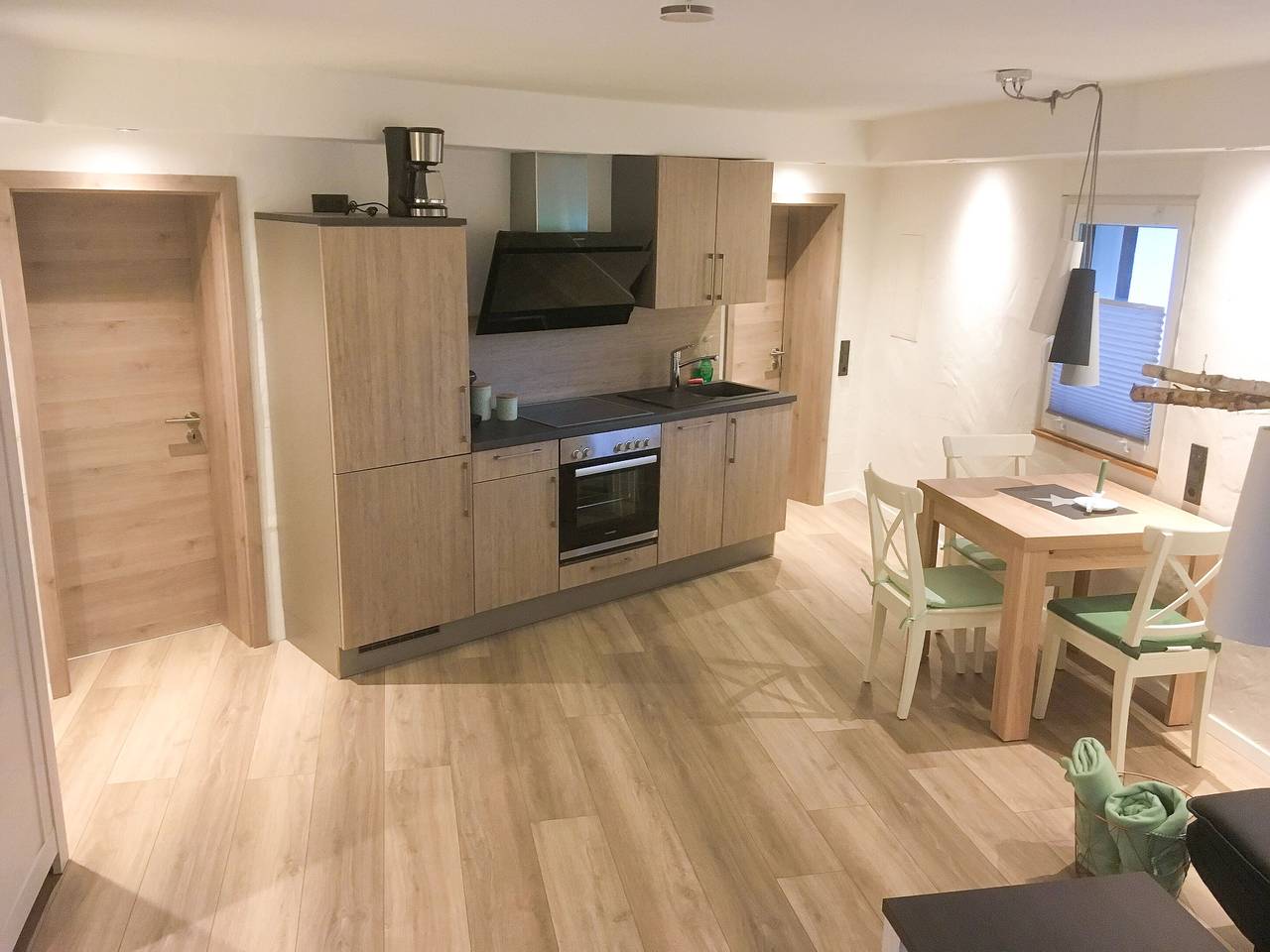 Ganze Wohnung, Apartment „Meisennest, 50 qm“ mit privater Terrasse, Garten und Wlan in Lennestadt, Sauerland