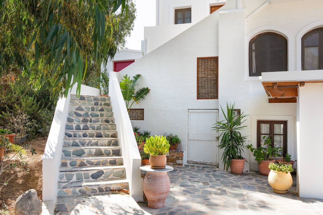 Entire apartment, Apartment 'Dendrinos House' with Sea View, Wi-Fi and Air Conditioning in Syros