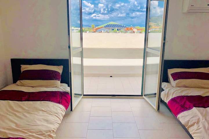 Villa para 12 personas con piscina privada y jardín. Wifi y aire acondicionado, cerca de la playa in Isca sullo Ionio, Provincia de Catanzaro
