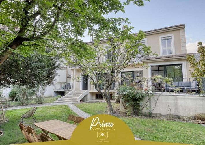 Maison d’hôte pour 8 personnes, avec Balcon ainsi que Terrasse et Jardin
