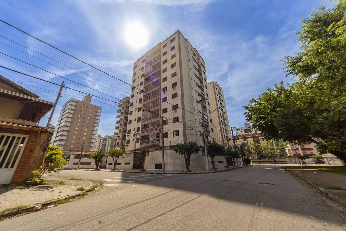 Ganze Wohnung, Ferienwohnung für 12 Personen mit Pool in Praia Grande, Baixada Santista