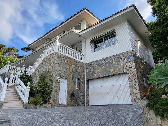 Location de vacances pour 10 personnes, avec jardin à Cabrils - 3