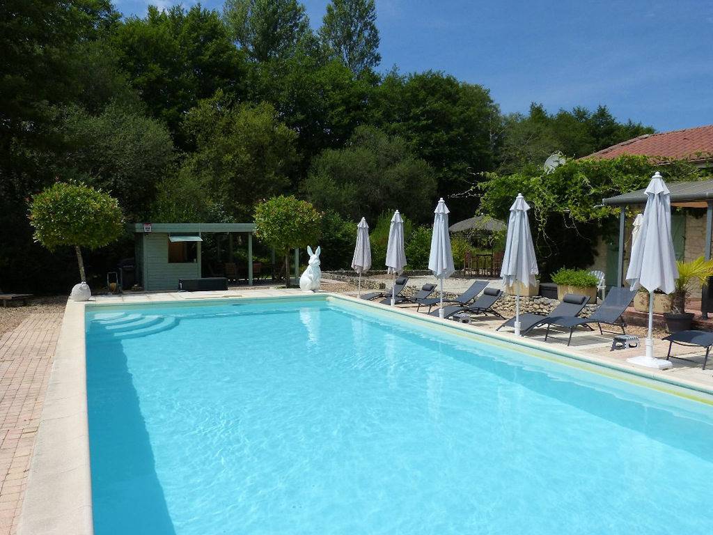 Chambres d'hôtes la Vergne - Chambre2 in Saint-Martin-des-Combes, Périgord Pourpre