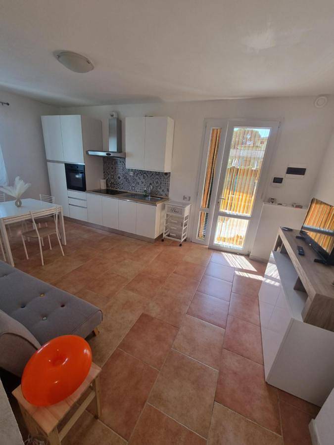 Location de vacances pour 4 personnes, avec jardin ainsi que piscine et vue, animaux acceptés à Mulazzo - 3