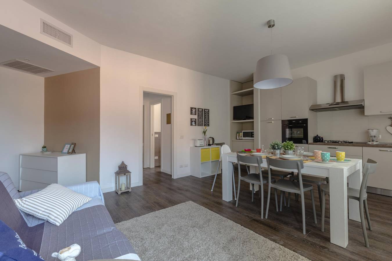 Appartement entier, La Rocca - Peschierahome in Peschiera del Garda, Montagnes autour du lac de Garde