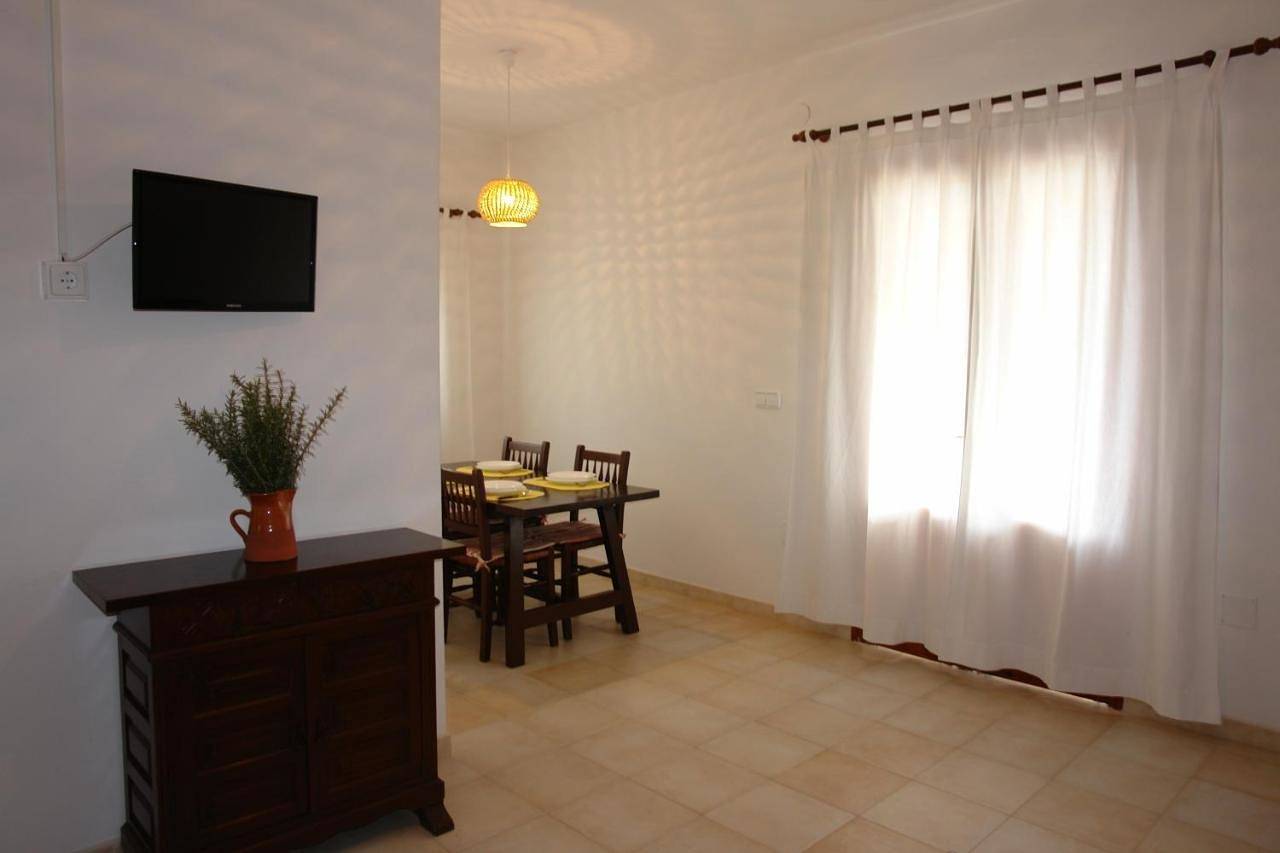 Apartamento inteiro, Apartamentos Escandell - Formentera Vacaciones in Es Caló, Formentera