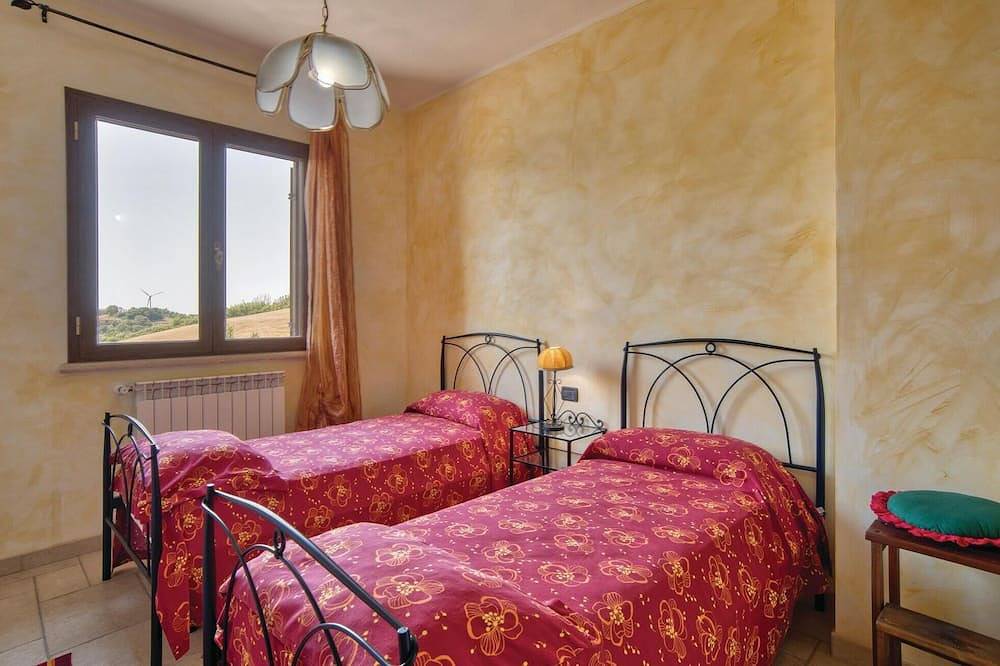 Bellissima casa a Piansano Vt in Piansano, Provincia di Viterbo