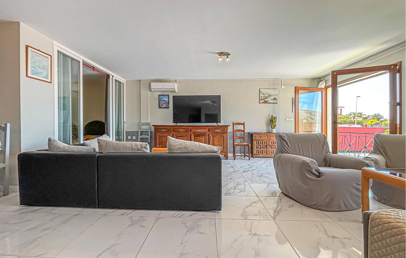 Acogedor apartamento de 1 dormitorio con piscina, cerca del campo de golf y del centro de Finestrat in Finestrat, Costa Blanca
