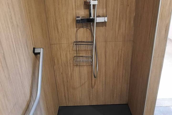 Gîte pour 4 personnes, avec piscine à Vernègues - 3