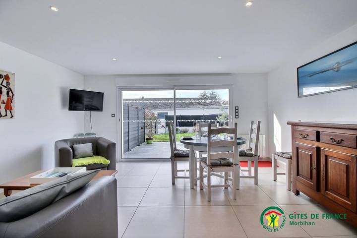 Gîte pour 4 personnes, avec jardin et terrasse à Plougoumelen - 4