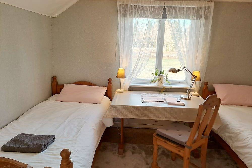 Holmåkra by House Viola. Sleeps 7. in Norra Sandsjö distrikt, Jönköpings län