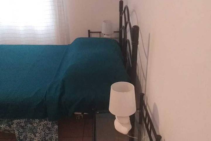 Gîte pour 3 personnes, avec jardin et terrasse à La Garde - 2