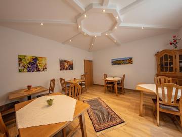 Ferienwohnung für 2 Personen in Ellenz-Poltersdorf, Mosel, Bild 3