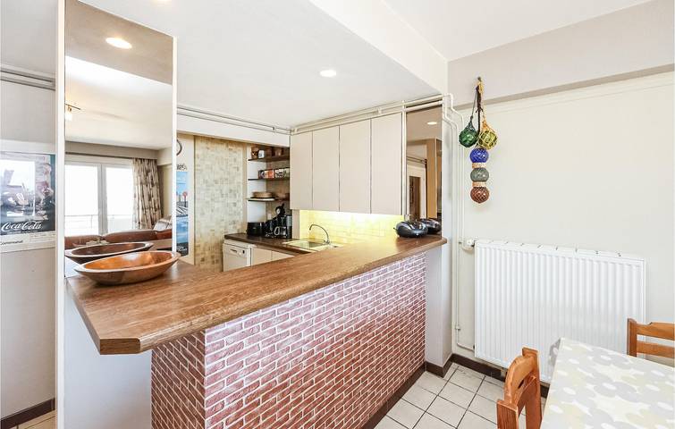 Appartement de vacances entier, Appartement de vacances pour 6 personnes avec terrasse in Ville d'Ostende, Oostende