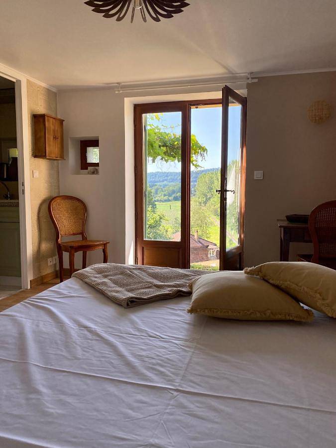 Apartamento de vacaciones para 2 personas, con jardín además de vistas y terraza - 1