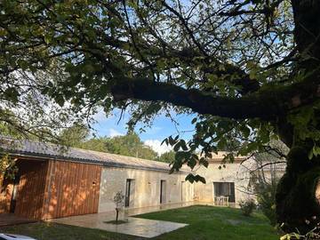 Cottage pour 8 personnes, avec vue ainsi que jardin et terrasse à Gaillan-en-Médoc