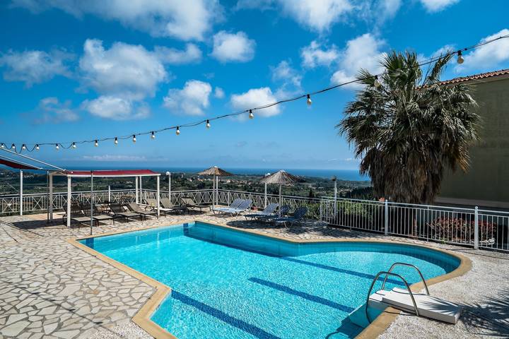 Holiday rental for 2 people, with balcony and garden in Kefalonia