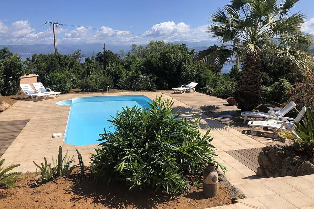 Grande villa con piscina per 10 e più con biciclette e kayak. in Coti-Chiavari, Ajaccio e dintorni