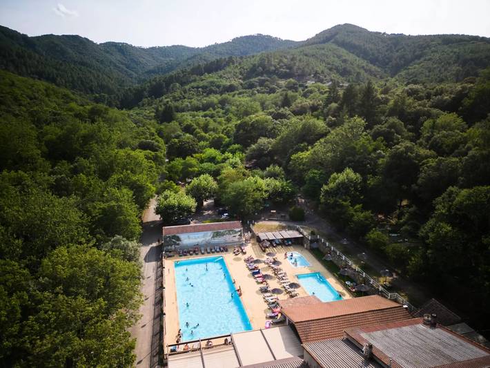 Chalet pour 4 personnes, avec vue ainsi que piscine et terrasse, animaux acceptés dans le Gard - 2