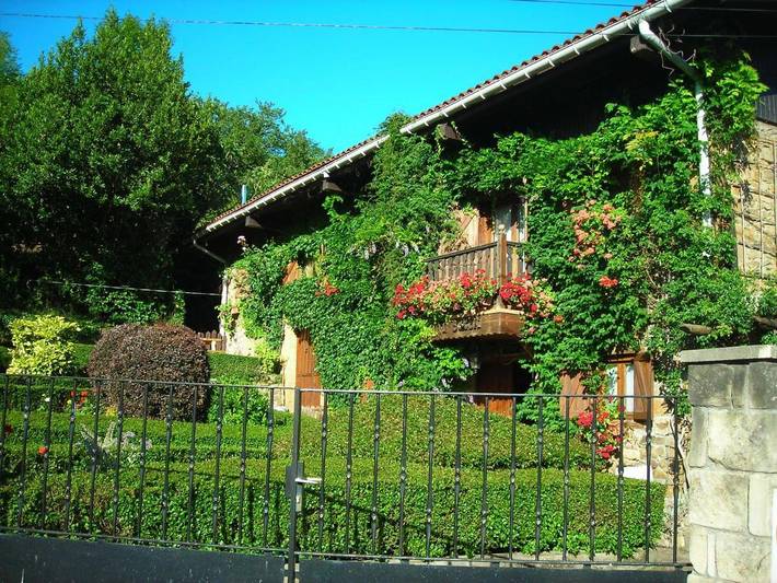 Casa de vacaciones para 10 personas, con jardín y vistas - 1