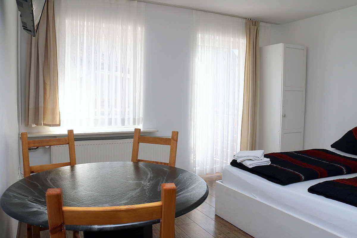Apartamento vacacional entero, Apartamento de vacaciones para 4 personas con balcón in Essen, Región del Ruhr