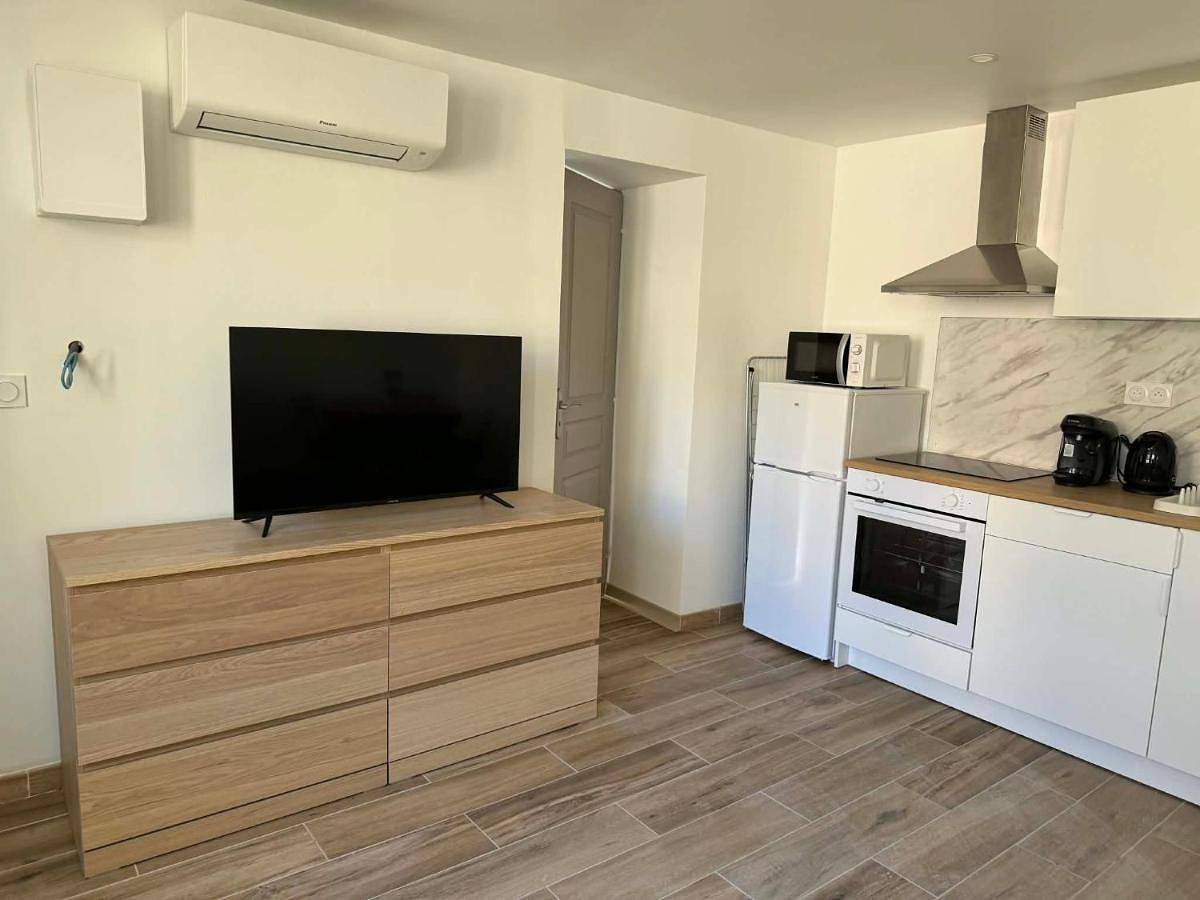 Appartement entier, Umalas studio in Orange, Vaucluse