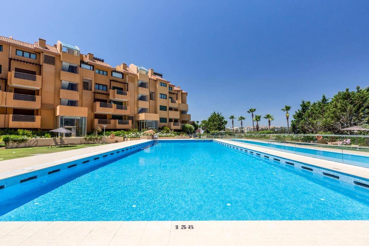Entire apartment, Apartment with Sea View in Sotogrande, San Roque