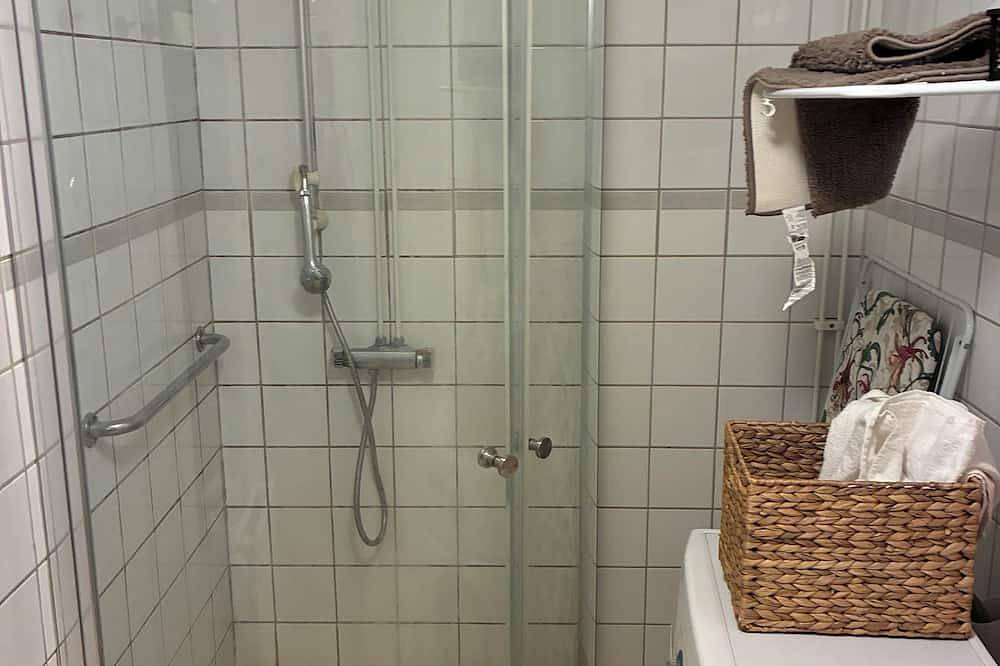 Ganze Wohnung, Beautiful 1-bedroom apartment in welcoming Visby perfect for your stay in Länna (Gotland), Visby