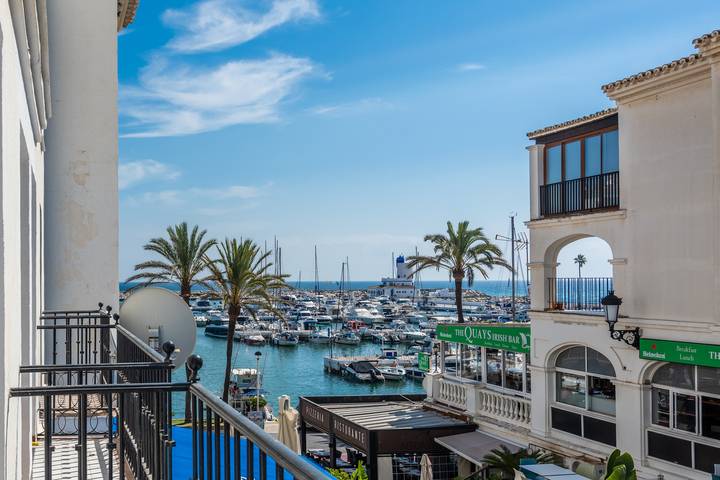 Holiday rental for 4 people, with Balcony and Terrace in La Duquesa