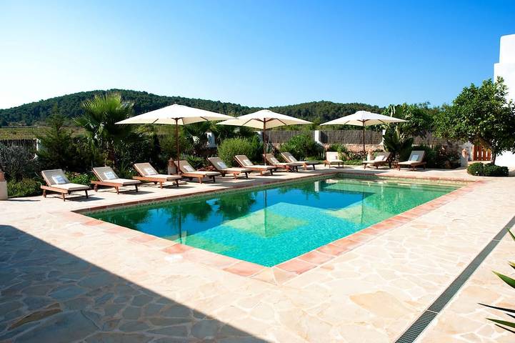 Gîte pour 12 personnes, avec Balcon et Jardin dans Ibiza