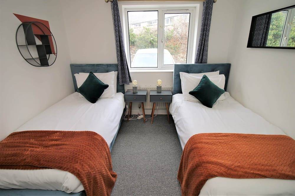 Thesiger 1 (3 beds) in Cardiff, Cardiff region