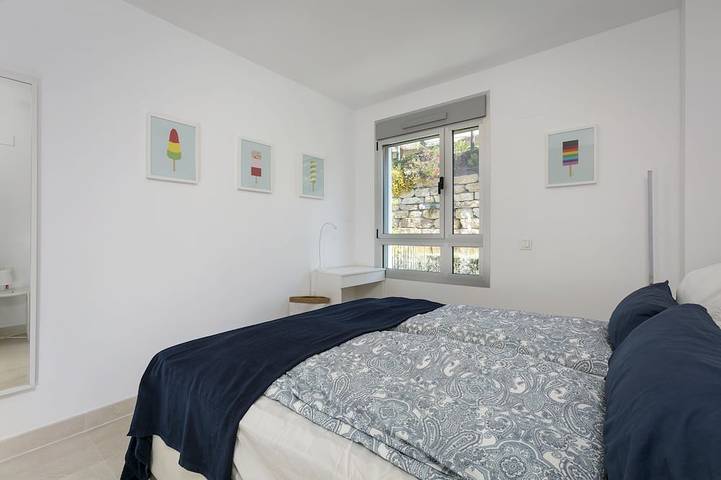 Ganze Wohnung, Luxus-Dreizimmerwohnung in Reserva de Alcuzcuz in El Castillo de la Heredia, Benahavís