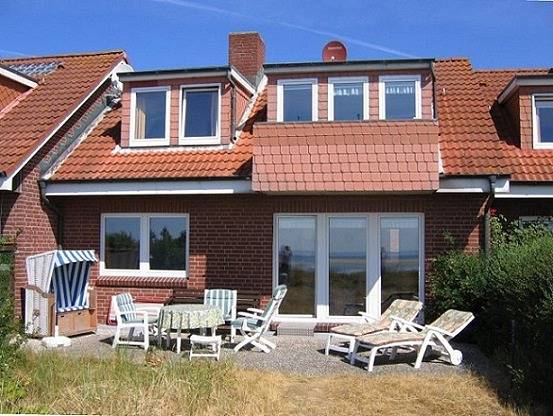 Ferienwohnung für 4 Personen, mit Balkon/Terrasse und Terrasse sowie Seeblick in Wittdün