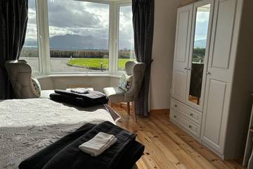 Holiday Home for 8 People in County Kerry, Photo 3